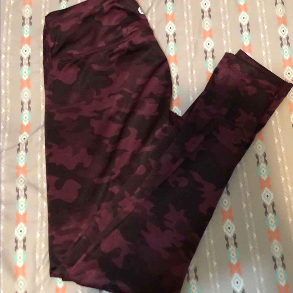 Maroon Camo Leggings